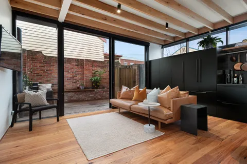 Merton, Albert Park, dining, renovation by TCON