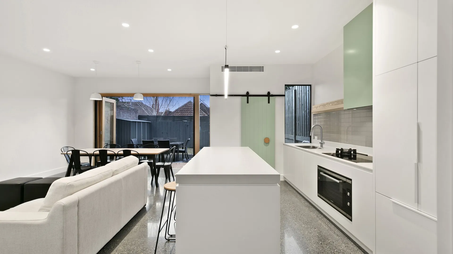 Minona, Hawthorn, exterior, Art Deco renovation by TCON with John Say Designs