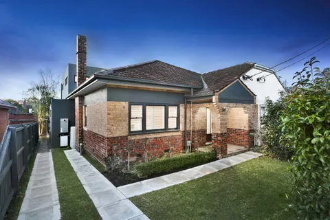 Minona, Hawthorn, pool, Art Deco renovation by TCON with John Say Designs