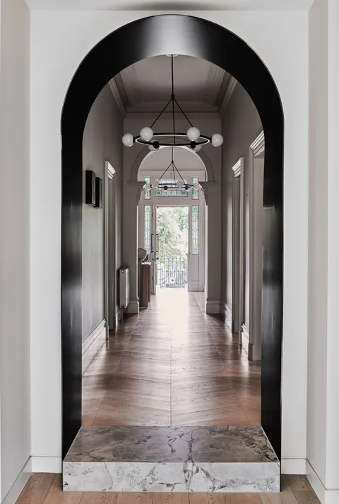 Normanby House, Brighton, hallway, by TCON with Pleysier Perkins
