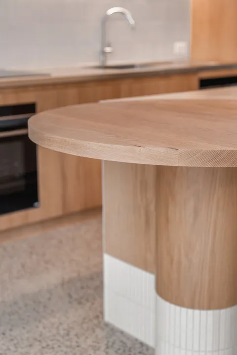 Oak Home, Abbotsford, kitchen, by TCON