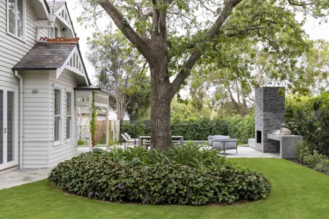 Albany, Surrey Hills, exterior, architectural home by TCON with Mékr Studio