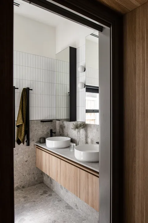 Art Deco Revival, Camberwell, hallway, renovation by TCON with John Say Designs and George Marks Design
