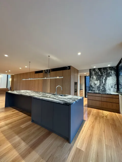 Boulevard Bungalow, Hawthorn, renovation by TCON with Byrne Architects