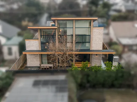 Boulevard Bungalow, Hawthorn, renovation by TCON with Byrne Architects