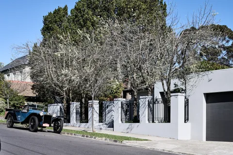 Double Gable Home, Kew, aerial, heritage extension by TCON