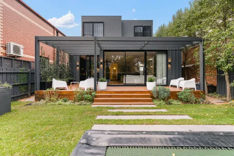 Heritage renovation by TCON, kitchen, Hillcrest Bungalow, Kew