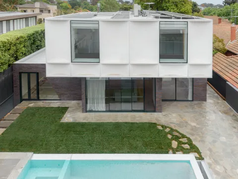 Hillcrest Bungalow, Kew, exterior, heritage renovation by TCON with Mim Design