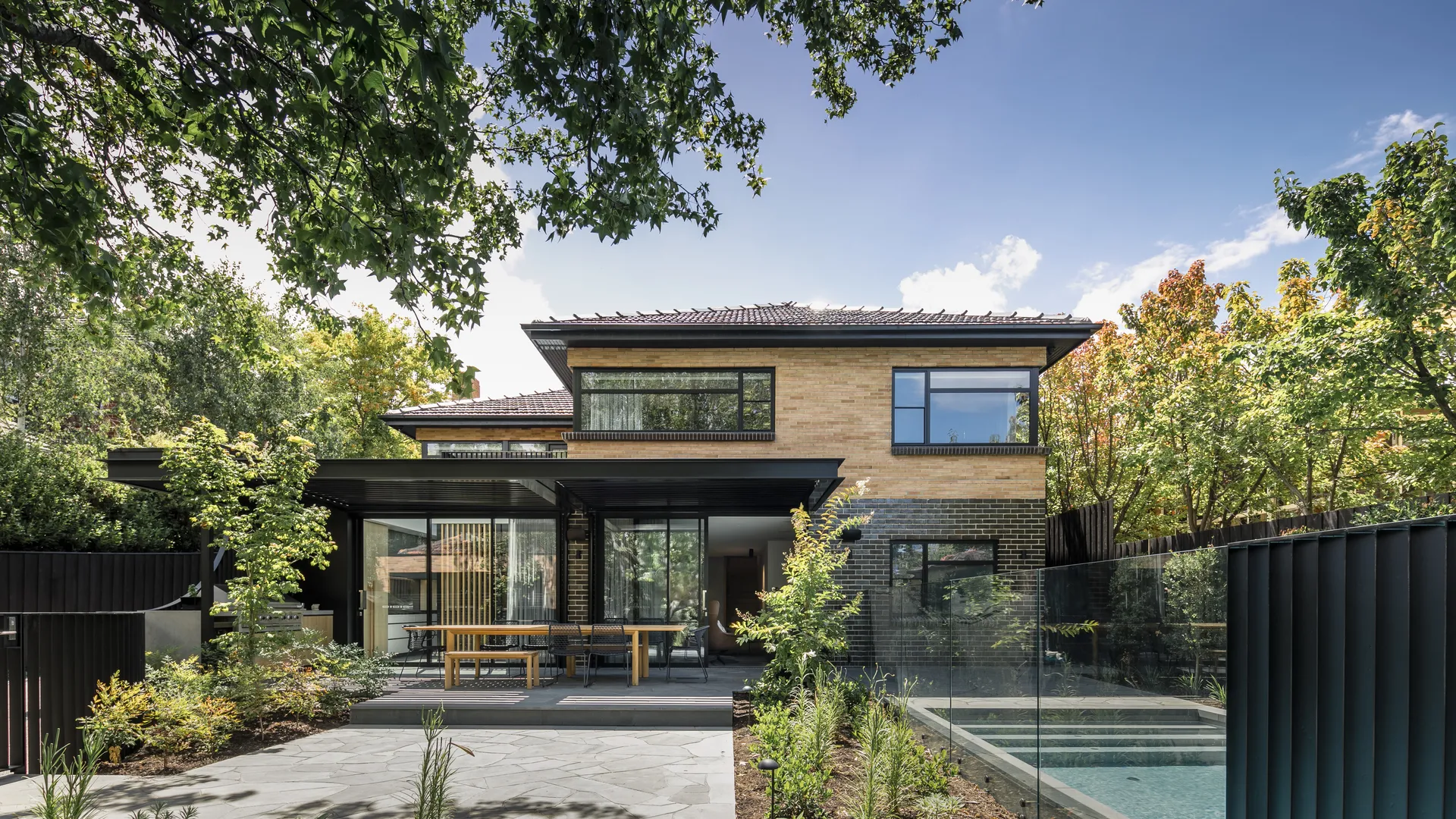 Home exterior, Joy Terrace, South Yarra, built by TCON