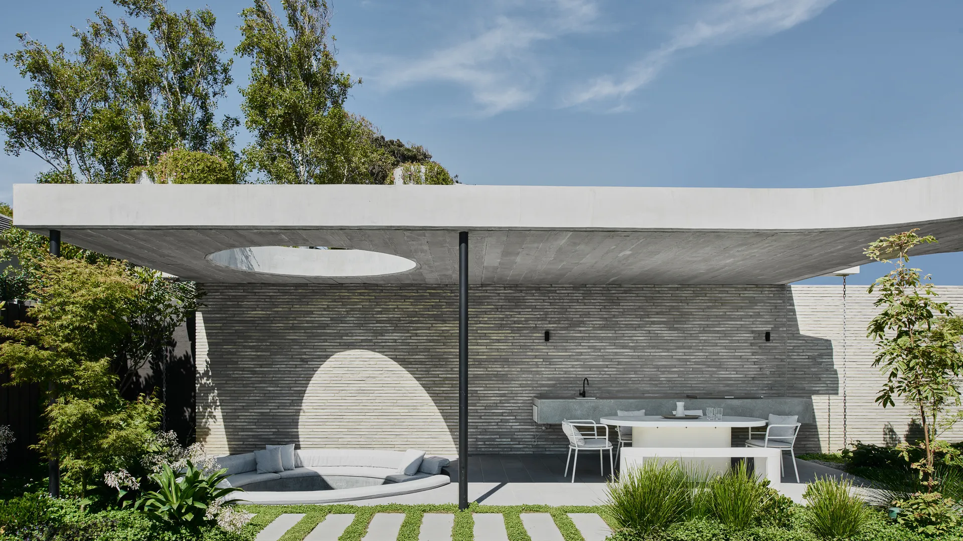 Pool and landscaping, Minona, Hawthorn, built by TCON