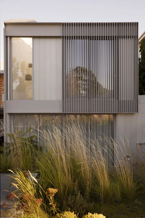 Joy Terrace, South Yarra, living opening to rooftop garden, heritage renovation by TCON