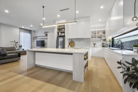 Scott Bungalow, Kew, kitchen, renovation by TCON