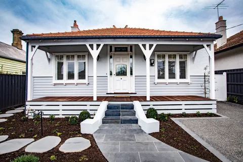 Scott Bungalow, Kew, kitchen, renovation by TCON