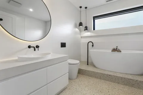 Scott Bungalow, Kew, bathroom, renovation by TCON