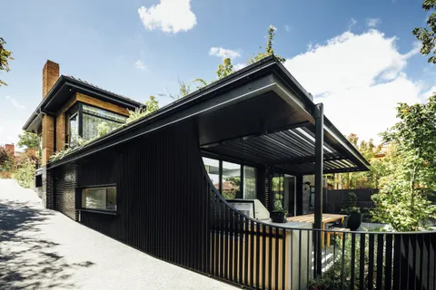 Triple Fronted Revival, Ivanhoe East, exterior, renovation by TCON