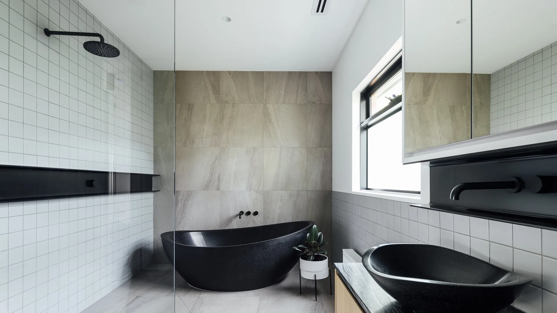 Triple Fronted Revival, Ivanhoe East, bathroom, renovation by TCON