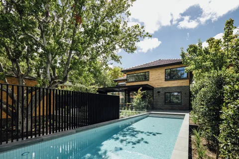 Triple Fronted Revival, Ivanhoe East, pool, renovation by TCON