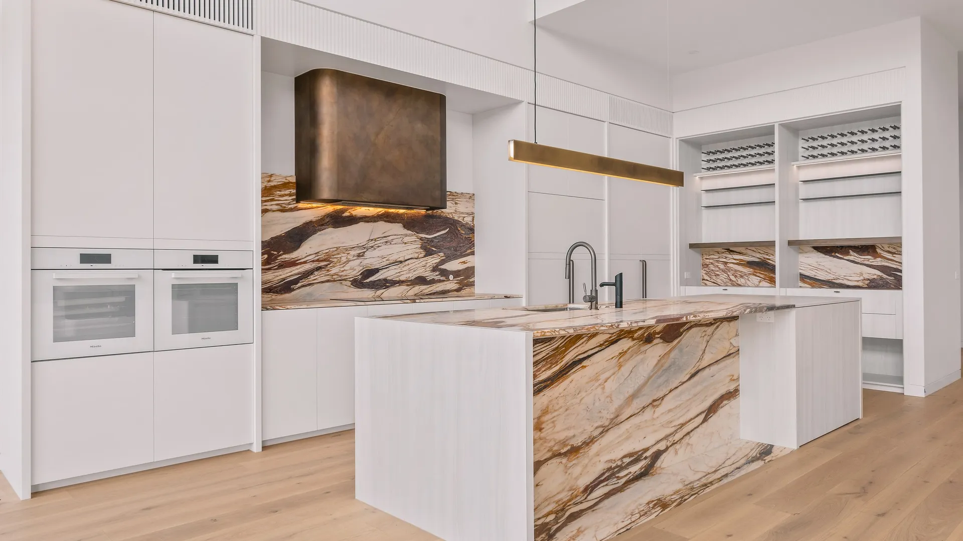 Weybridge, Surrey Hills, kitchen, renovation by TCON with Alta Architecture and George Marks Design