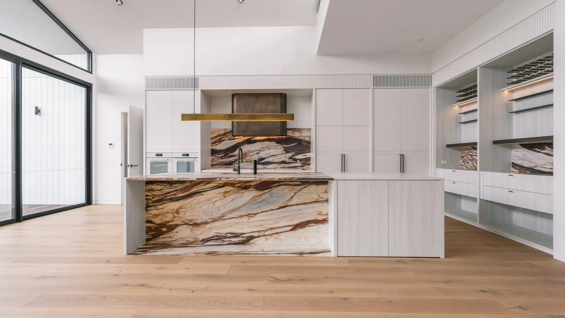 Weybridge, Surrey Hills, kitchen, renovation by TCON with Alta Architecture and George Marks Design